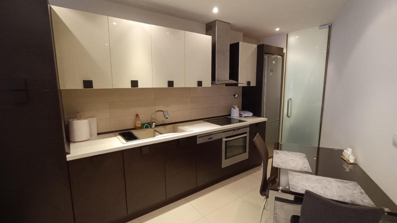 Central Sunny Apartment เทสซาโลนิกิ ภายนอก รูปภาพ